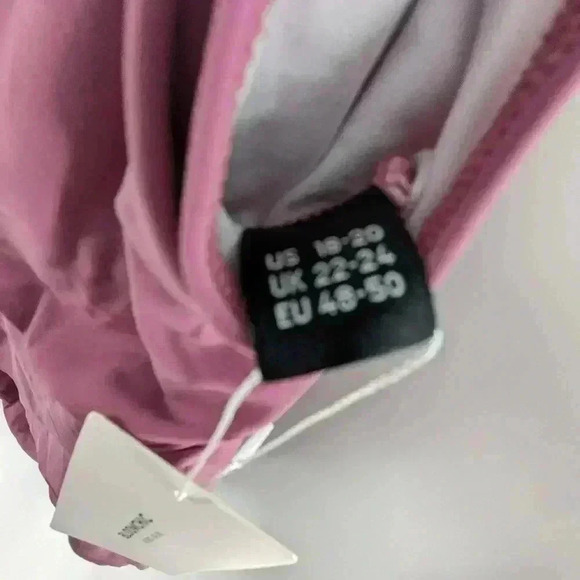 Solid sculpt waist patchwork ruffle tiered one piece swimsuit Lilac color 18-20 - Picture 5 of 8